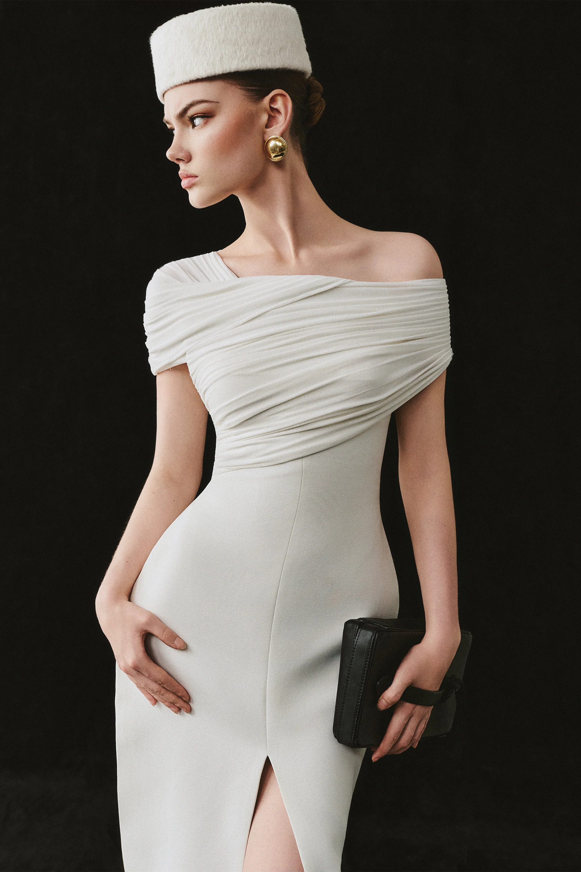 ESMARA Off-Shoulder Slit Maxi Dress - Image 4